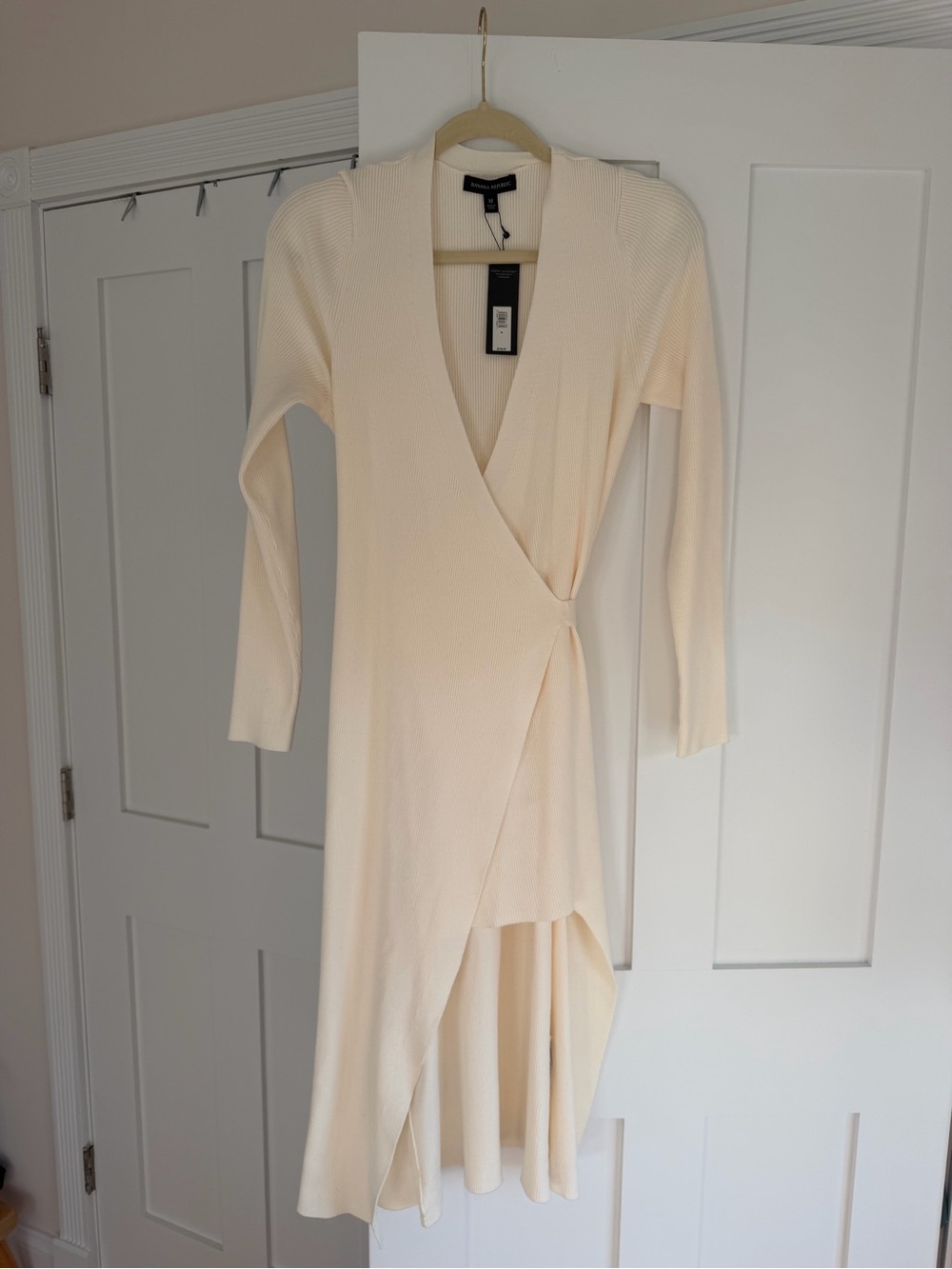 Banana Republic Cream Wrap Midi Dress